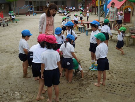 泥んこ幼稚園♬:画像３