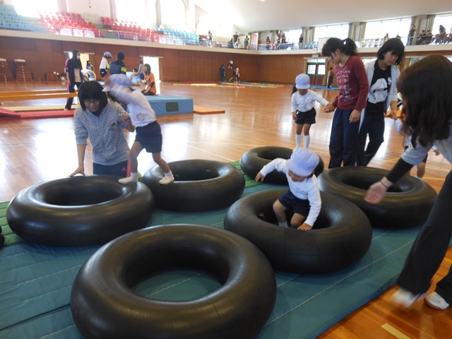 運動遊びに行きました　～すみれ組～:画像５