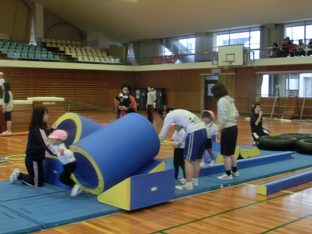 れんげ組の運動遊びがありました♪:画像３