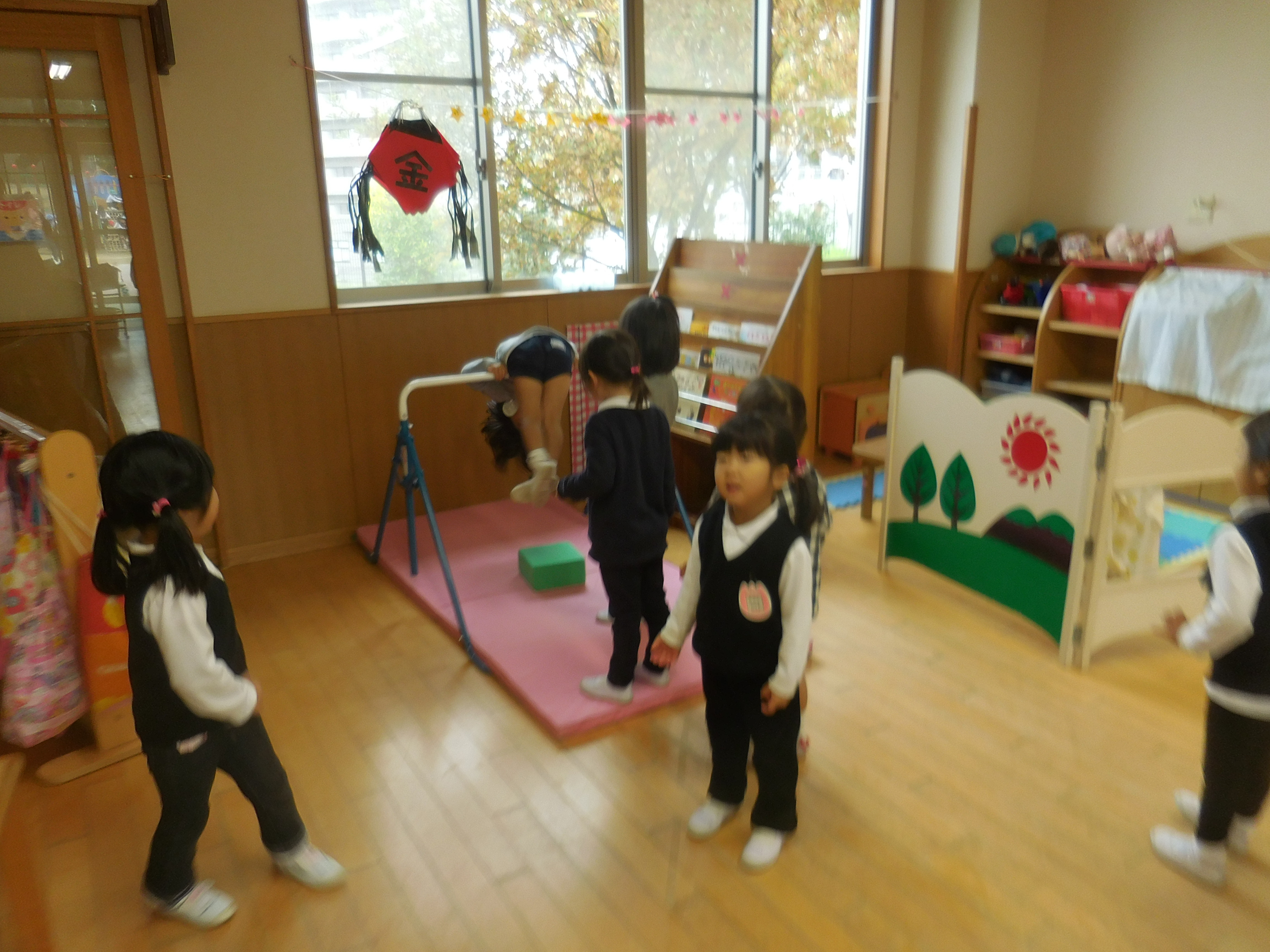 いろんな遊びをしているよ♡:画像３