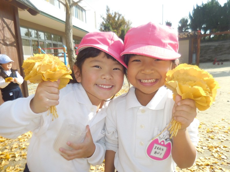 黄色でいっぱい