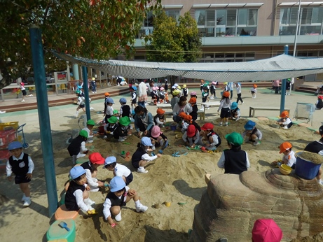 こんなふうに遊んでいます（年少）♪