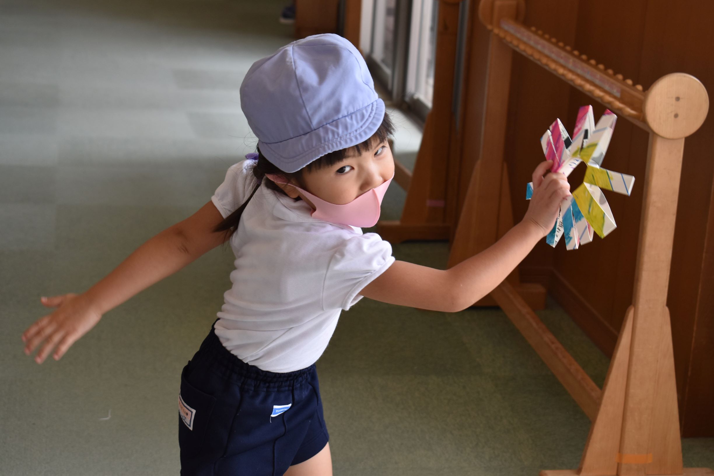 白い藤きれいでした♪