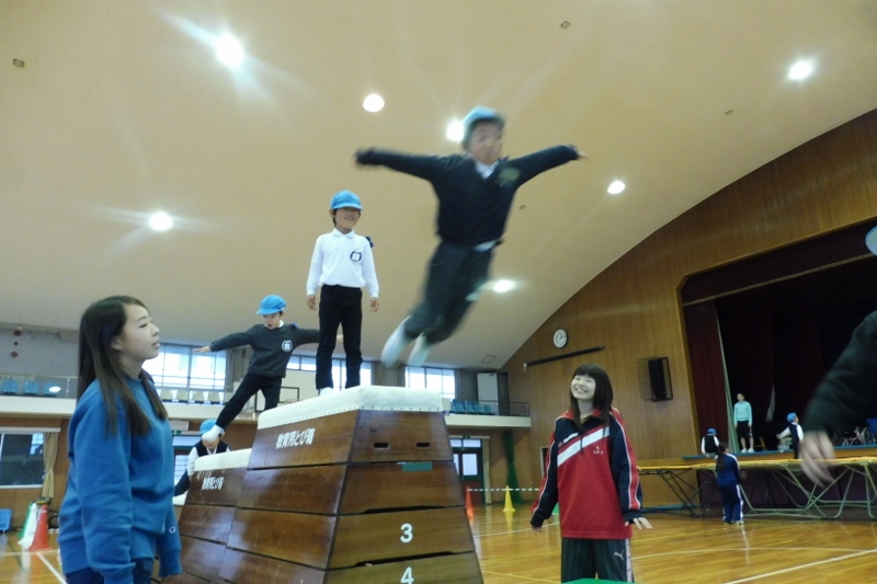 運動遊び♪(あやめ組)