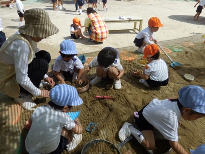 こんなことをして遊んでいるよ♪　 ～年少～ 