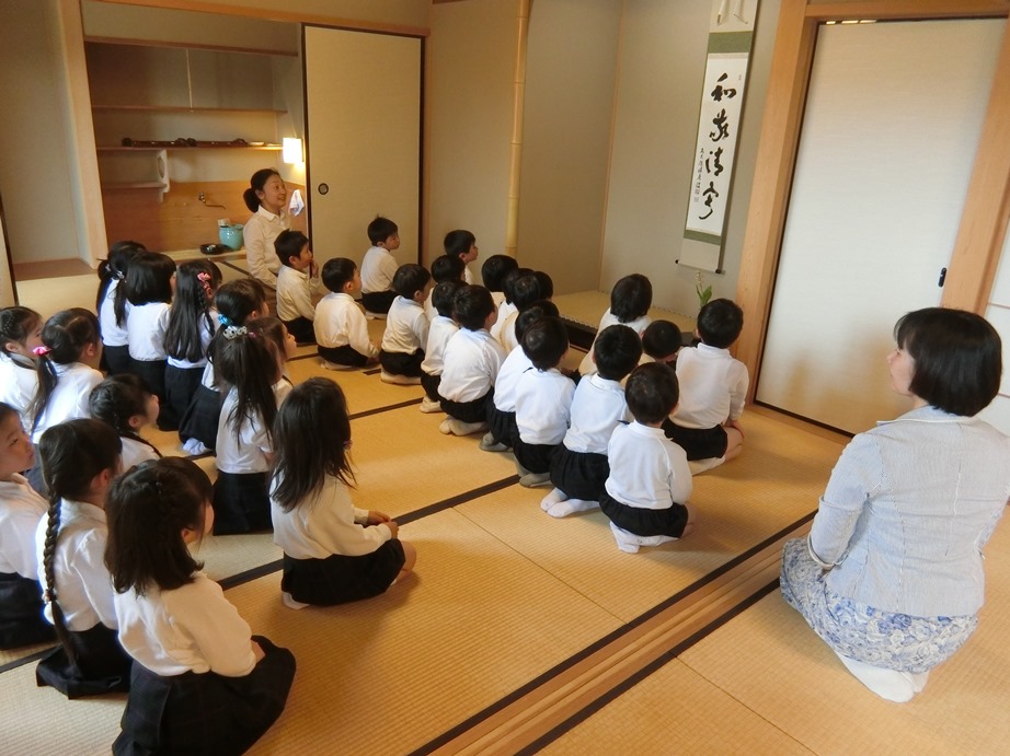 あやめ組★茶道をしました