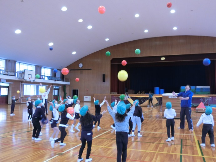 運動遊びに行ってきました♪（すずらん組）