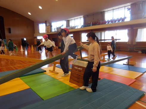 最後の運動遊びがありました☆（さくら組、あやめ組）