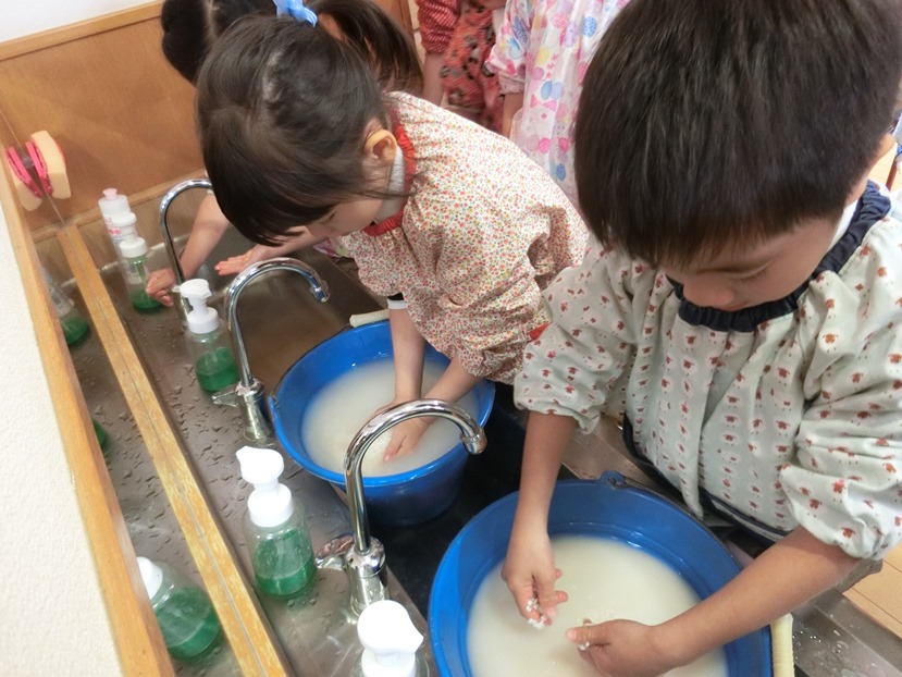 明日はもちつきです☆:画像３