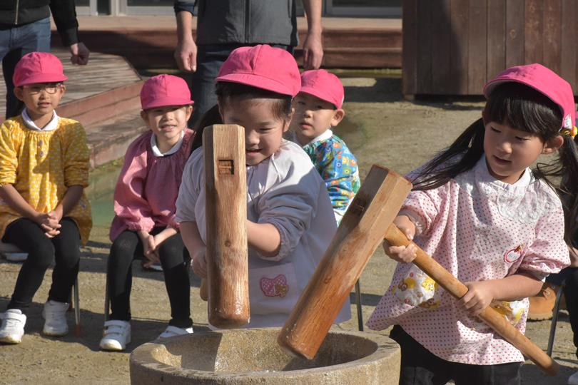 今日はおもちつきをしました♡:画像４