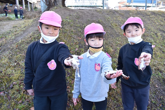 雪や氷の感触を味わいました:画像３