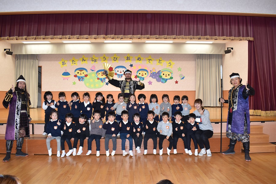 誕生会集合写真☆～年少～