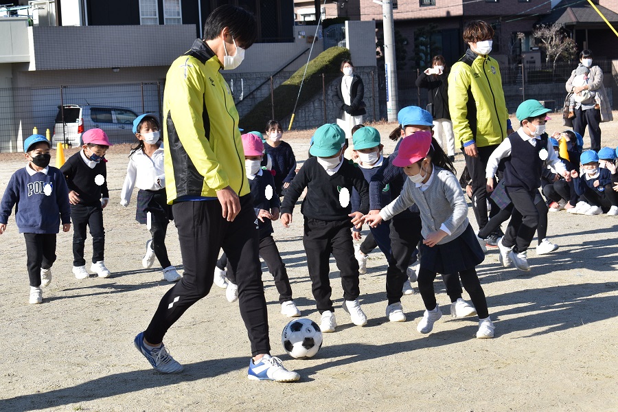 プロサッカー選手が遊びに来てくれたよ☆