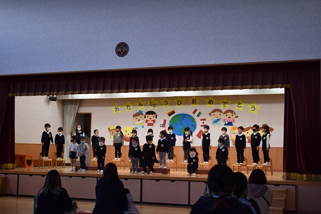 12月生まれの誕生会がありました！:画像１