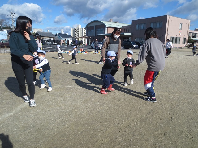 運動遊び（すみれ組）