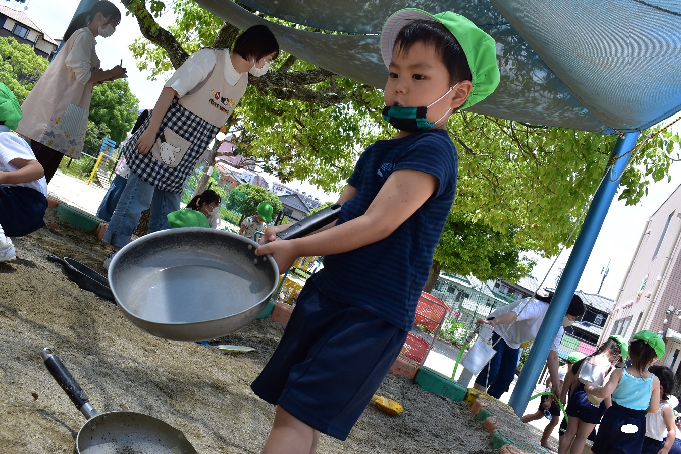 泥んこ遊びをしたよ♪(たんぽぽ組):画像5