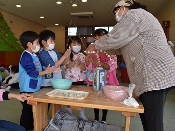 はなもちを作ったよ♡（すずらん組）:画像１