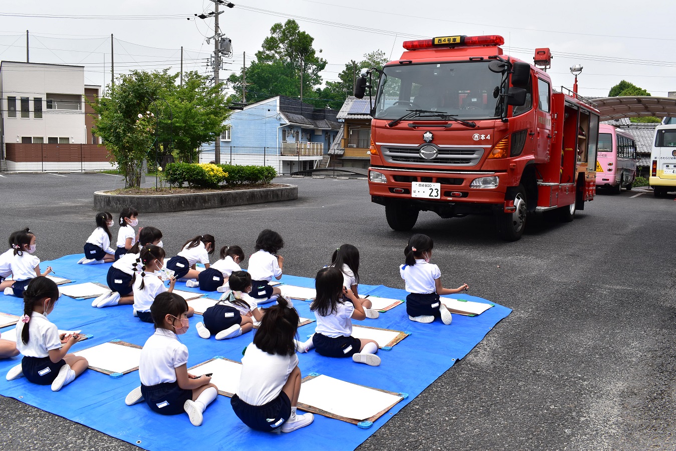 消防車見学をしました☆(年長)