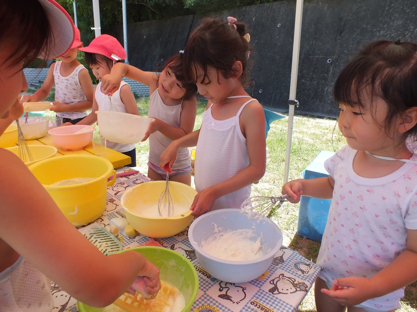 一緒にあわ遊びをしました♡(あじさい組・さくら組)