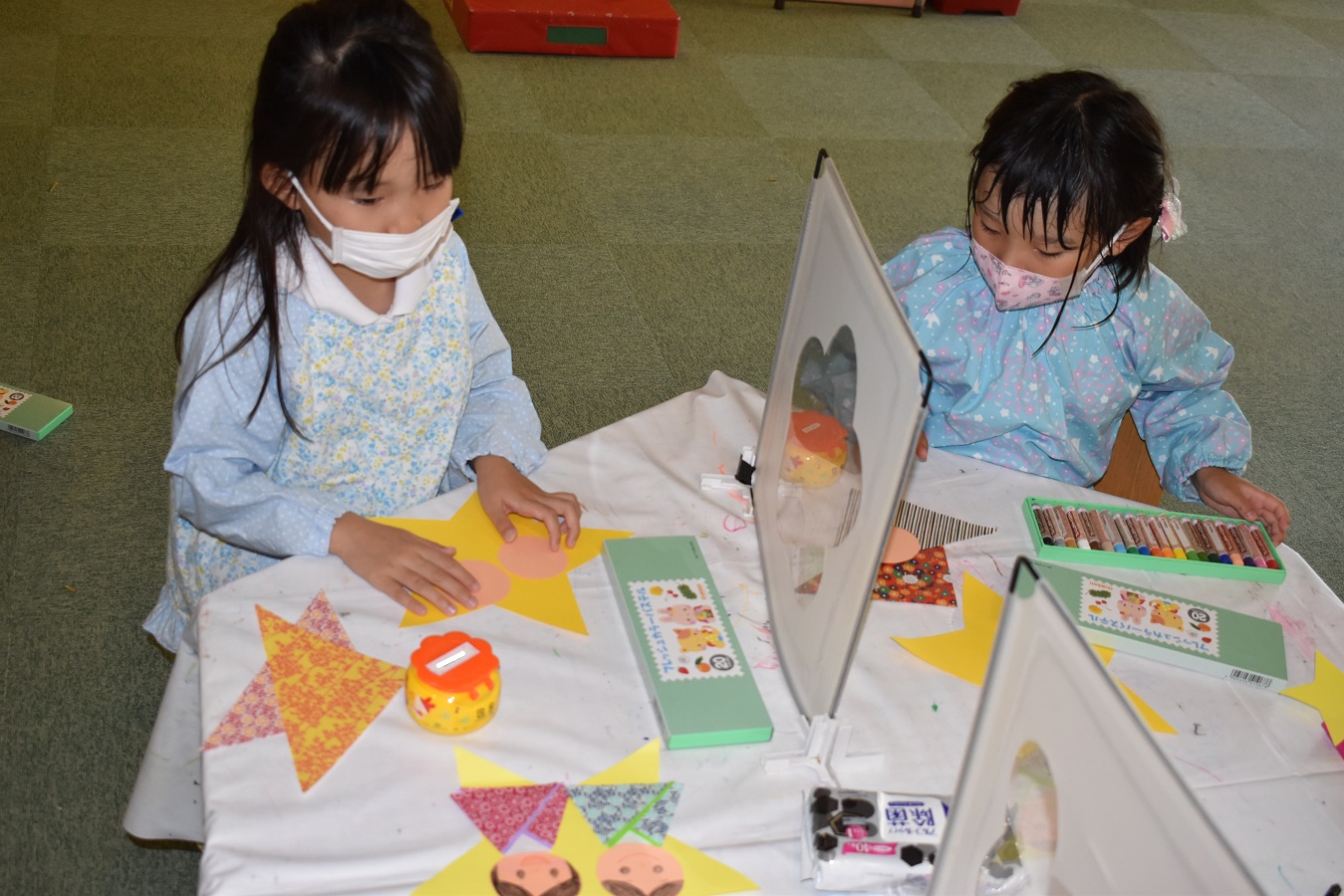七夕制作コーナー☆(年長)