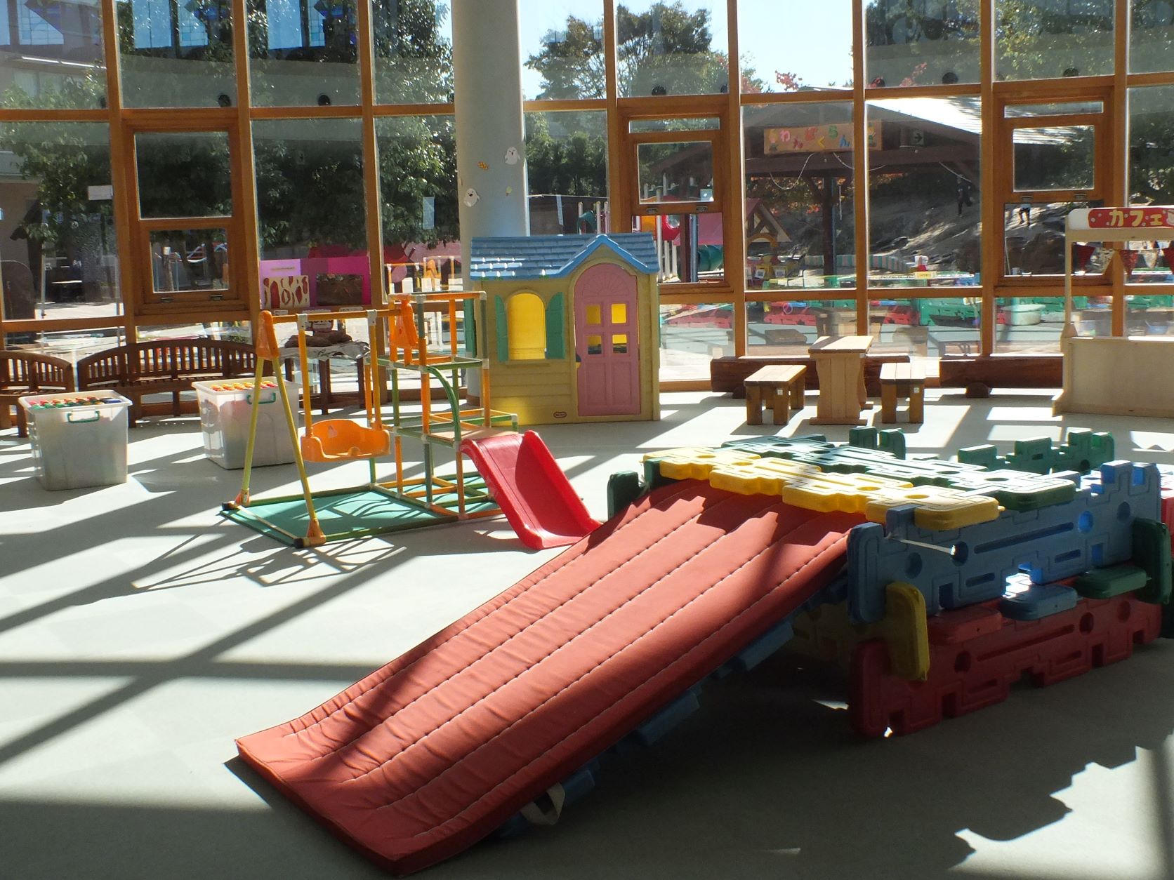 本日、園庭開放をしています:画像１