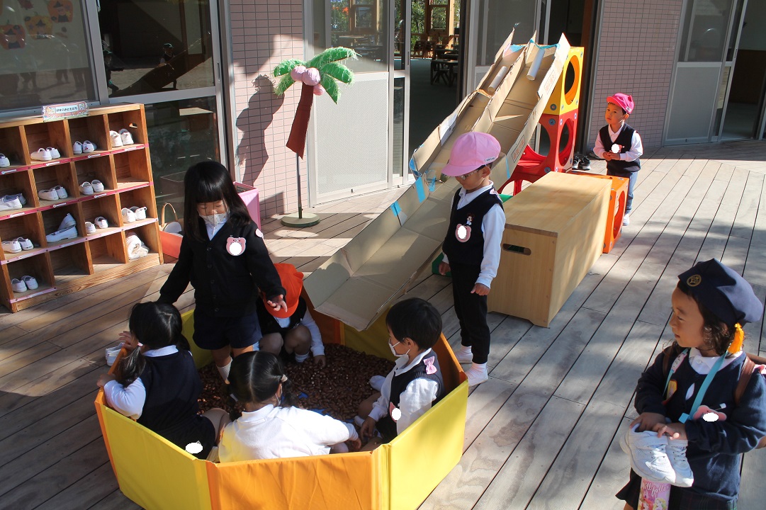 ながいなが～いどんぐり滑り台☆:画像１