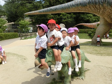 東公園に行ってきたよ♪（年中）