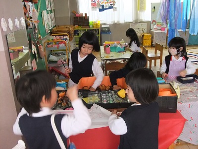 たこ焼き屋さんに人魚姫ショーで大賑やか☆:画像2