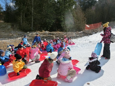 雪遊びに行ってきました♡（年長）