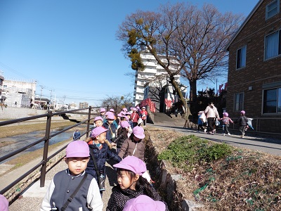 凧揚げをしたよ♪（年中）