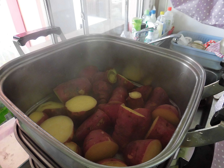 おやつにさつま芋を食べました☆:画像2