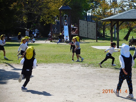 岡崎公園にお散歩に行ったよ♪(年長):画像3