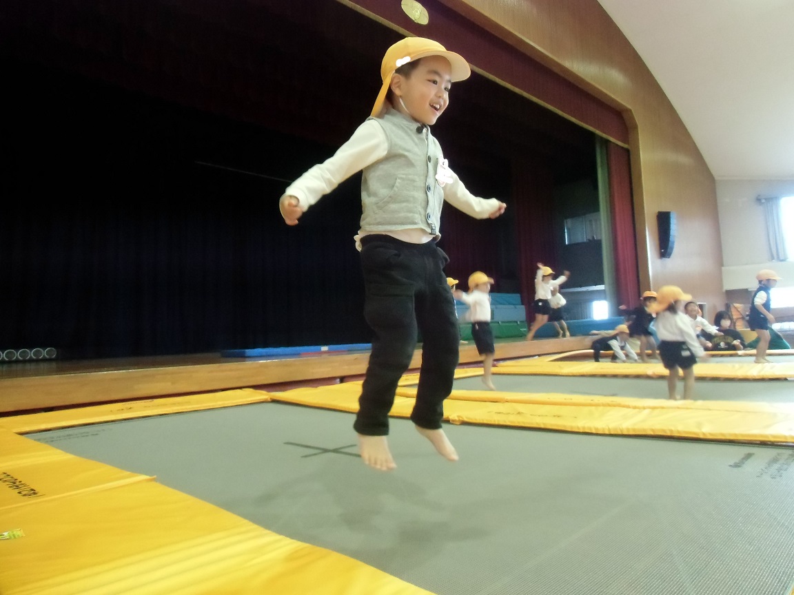 運動遊びをしました★(年少):画像4