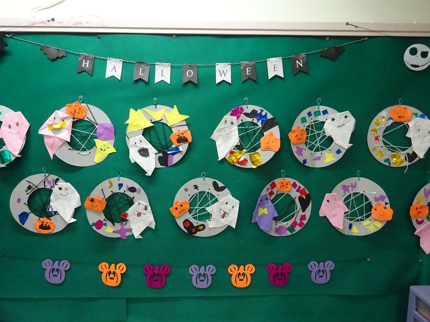 保育参観でハロウィンリース作り☆(年長):画像3