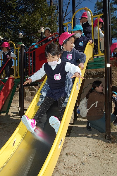 ★年中★　散歩にでかけたよ