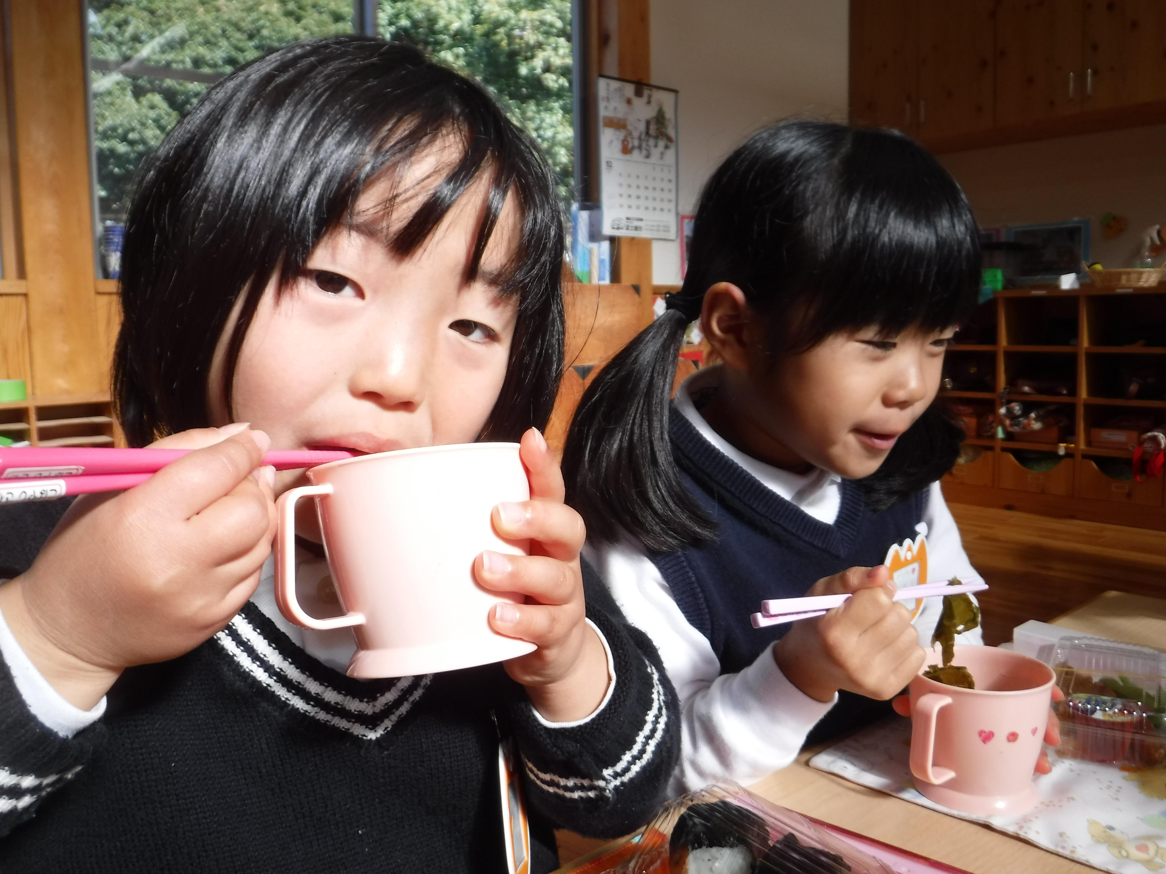 おいしいお味噌汁、あったまる～(*´∀｀*)年長:画像５
