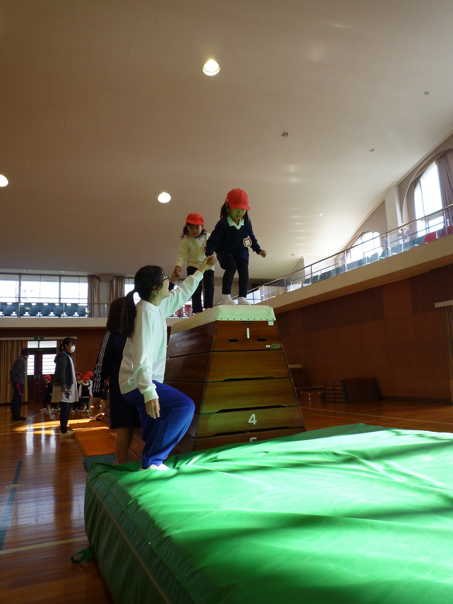 ★運動遊びをしに出かけたよ★年少