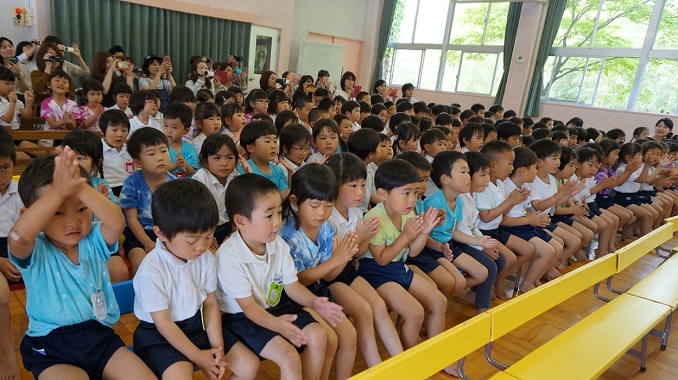 ★４・５月生まれの誕生会★