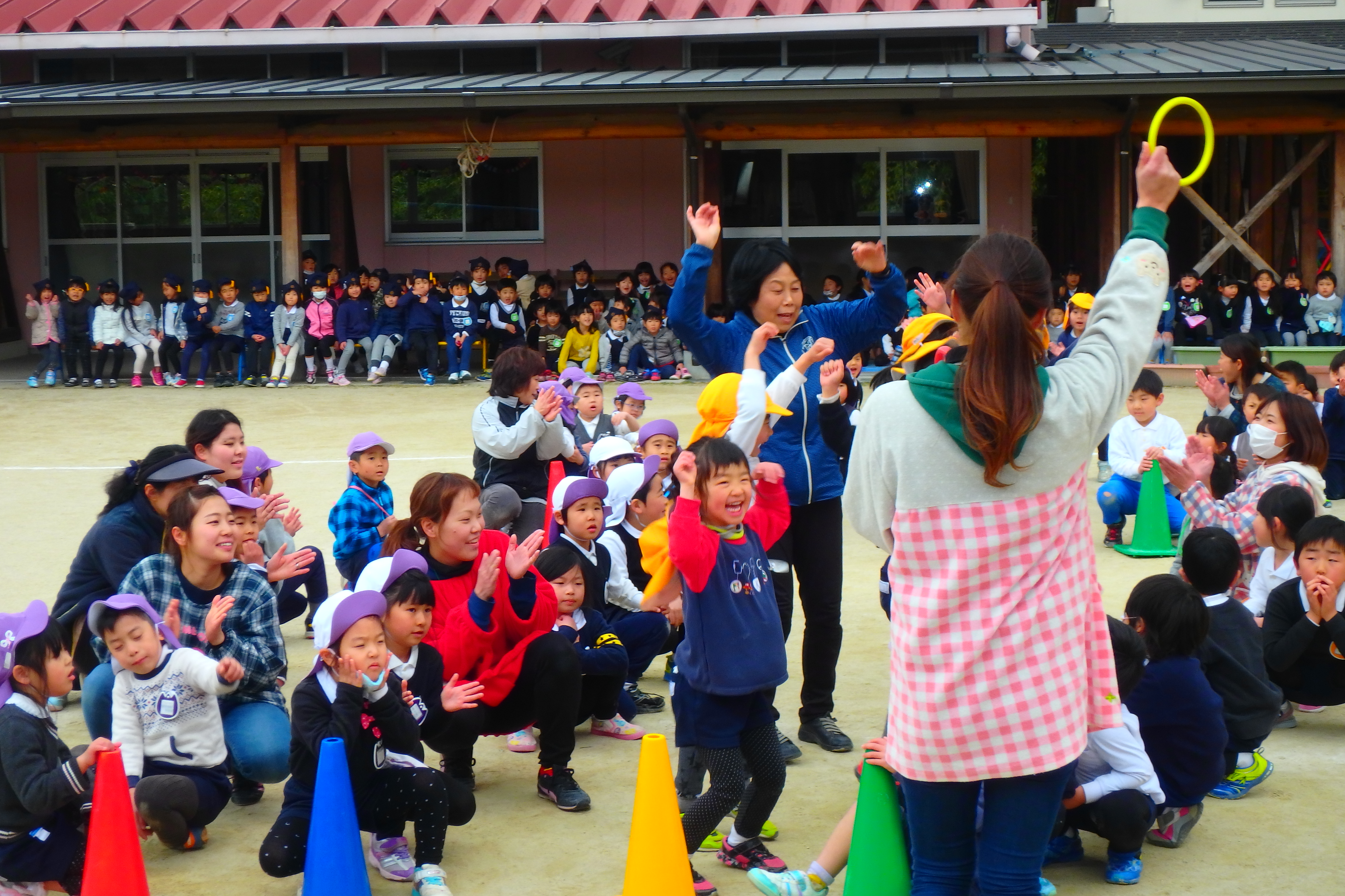 先生たちとリレー大会!!(年長):画像6