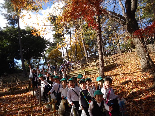 ★年長★　東公園に散歩にでかけたよ:画像３