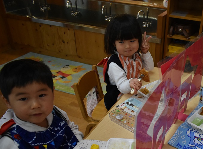 ★年少★　はじめての給食だったよ！:画像４