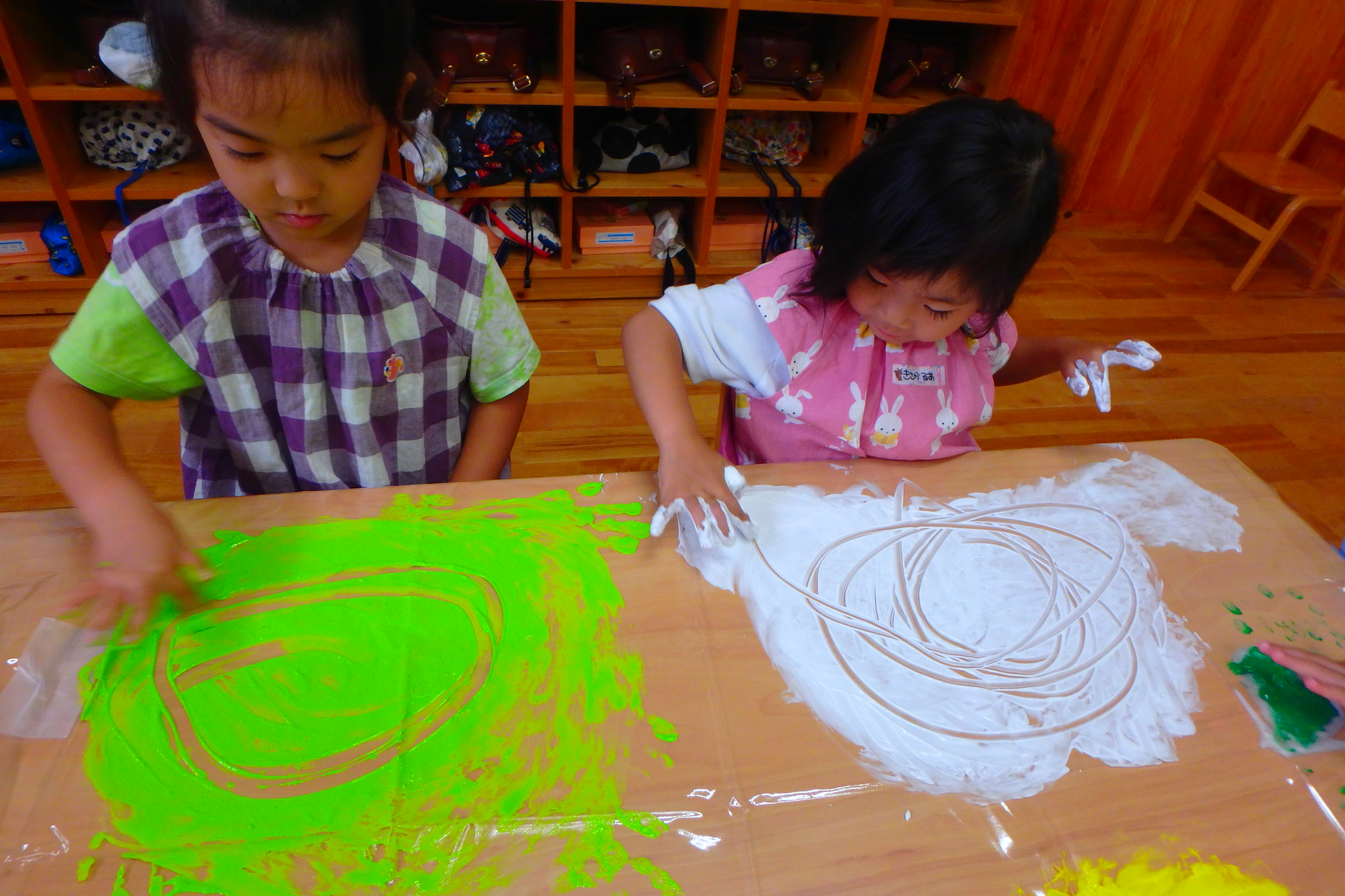 フィンガーペインティング★年少:画像2