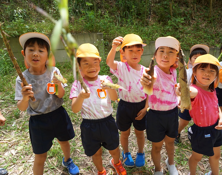 ★園舎裏で遊んだよ★年長:画像4
