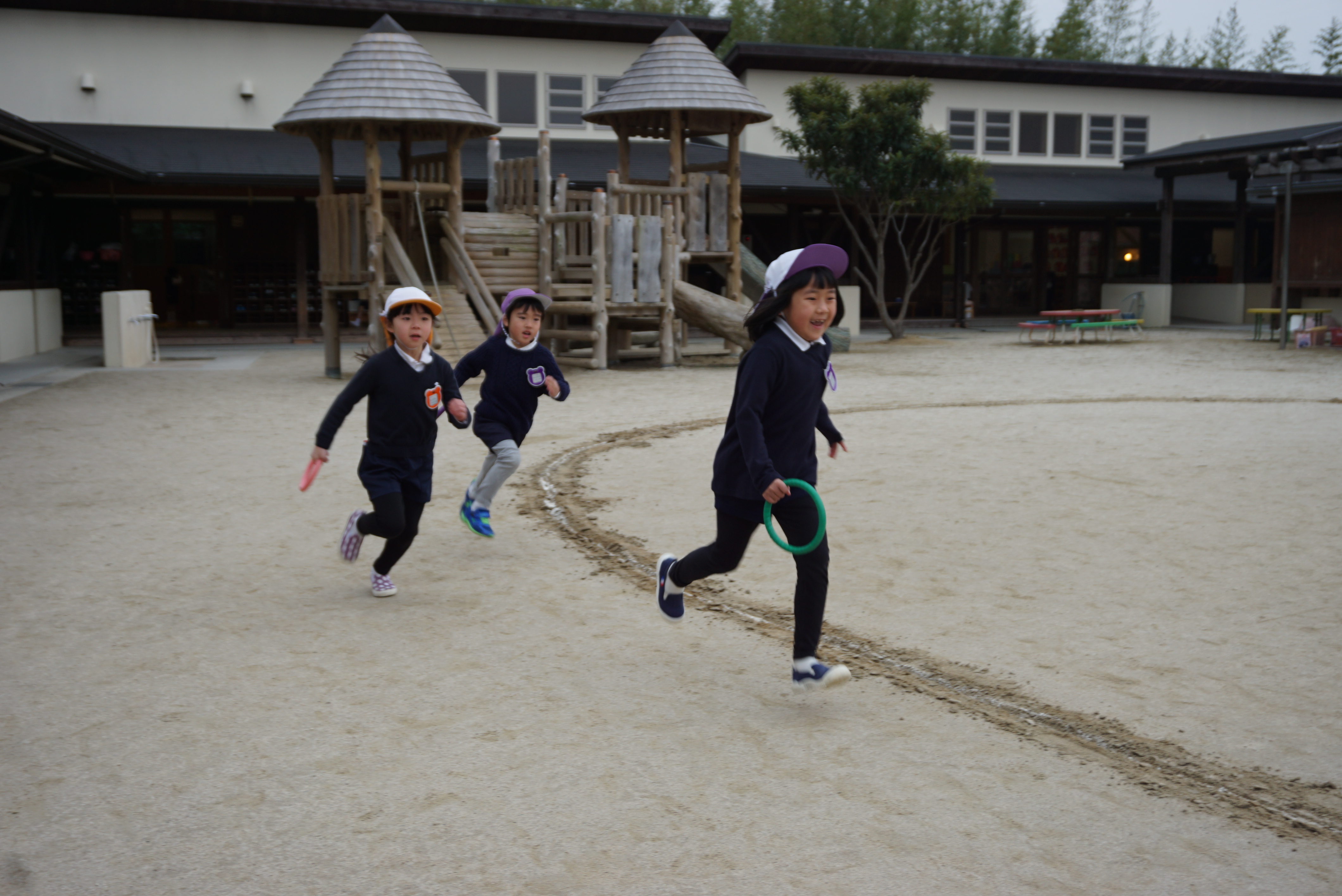 ★年長★リレー・ドッジボールをして遊んだよ!:画像2