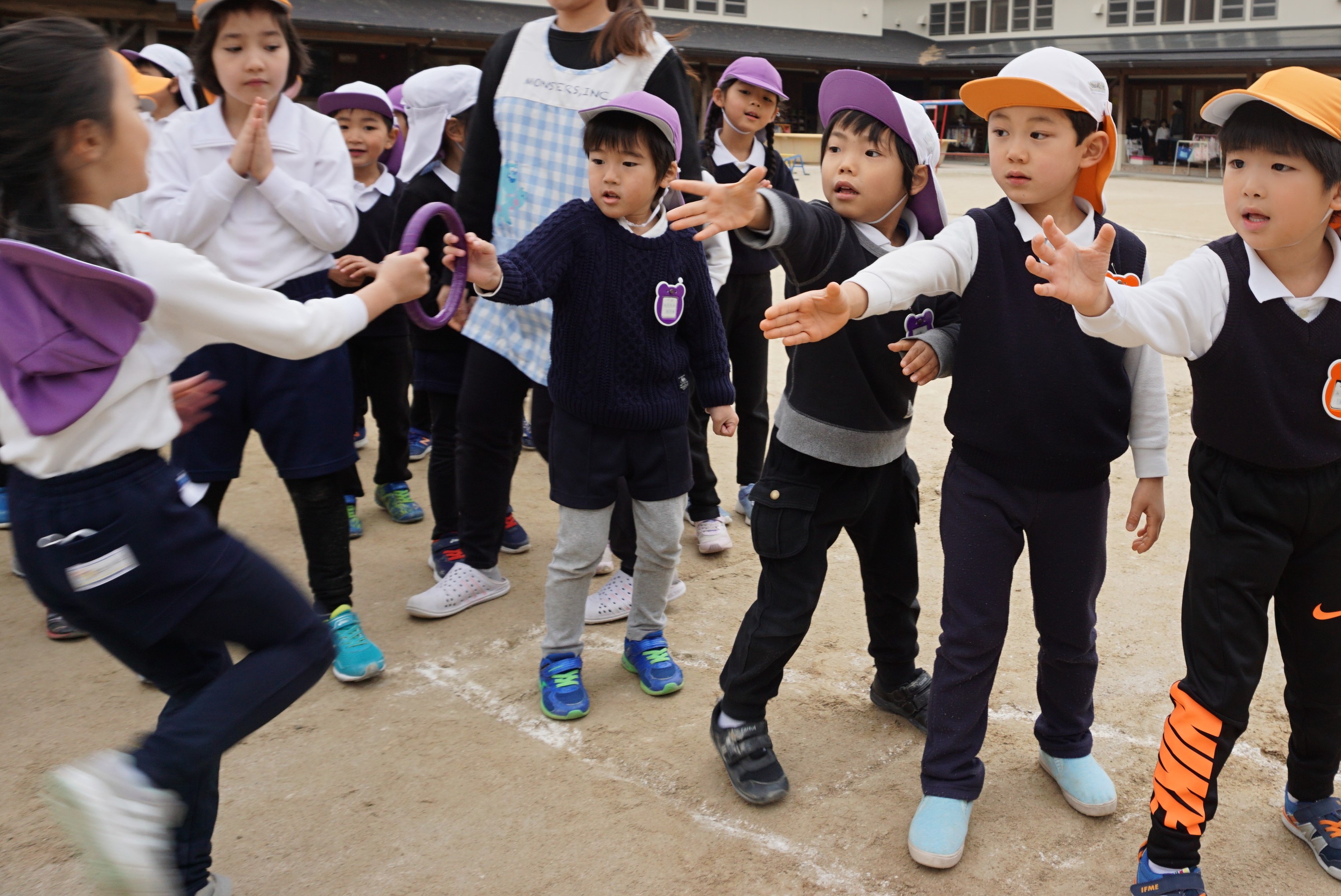 ★年長★リレー・ドッジボールをして遊んだよ!:画像1