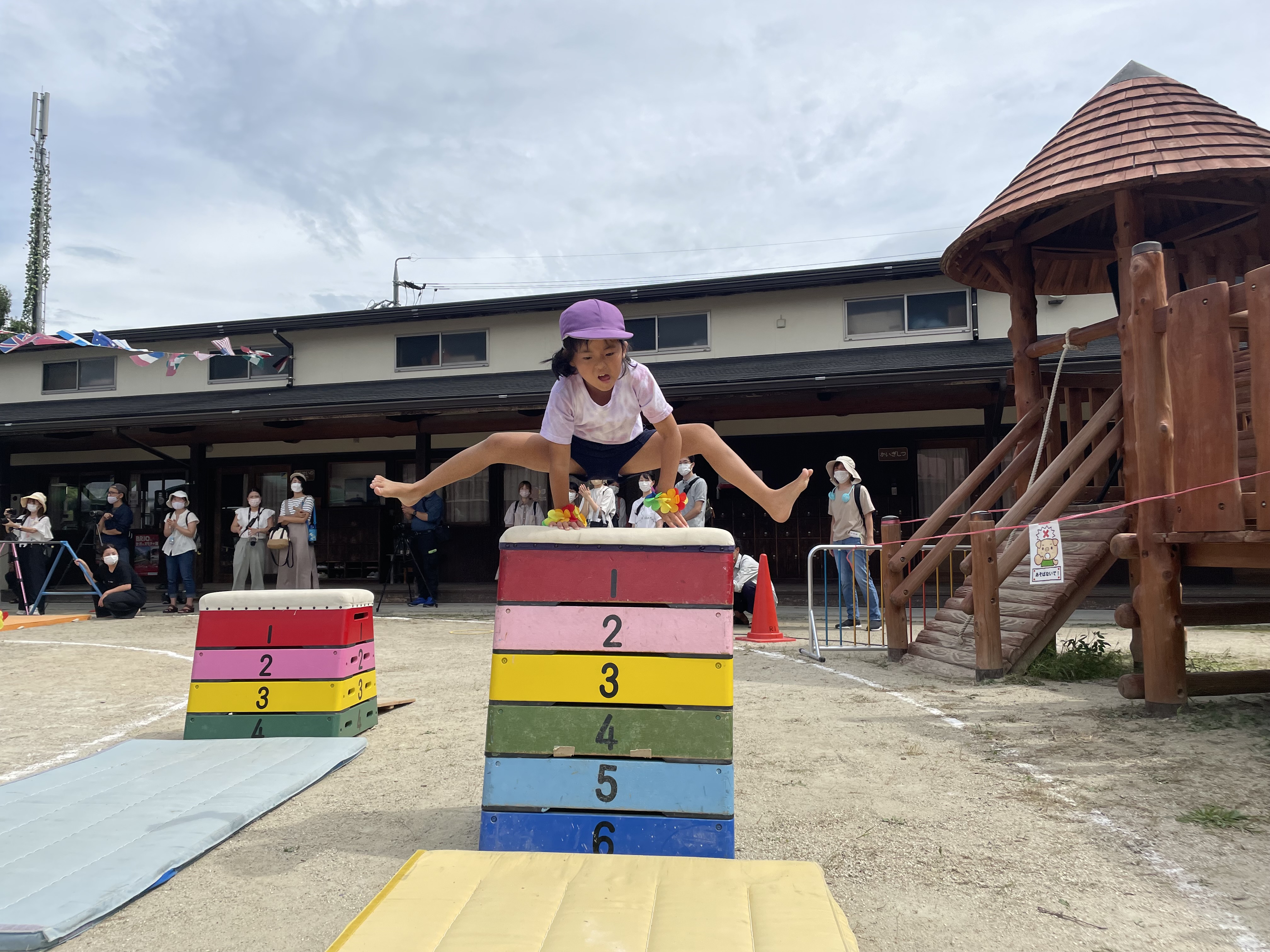 ★運動会~もりのようちえんの だいうんどうかい~★年長の部:画像1