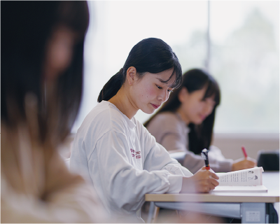 岡崎女子大学の授業の様子