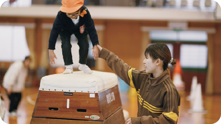 岡崎短期大学の学科の写真